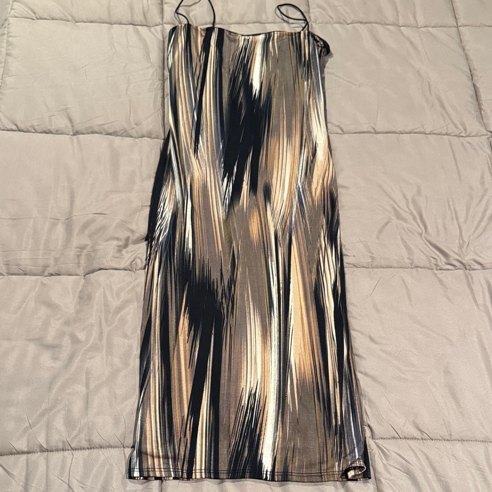 Windsor Black and Gold Midi Dress